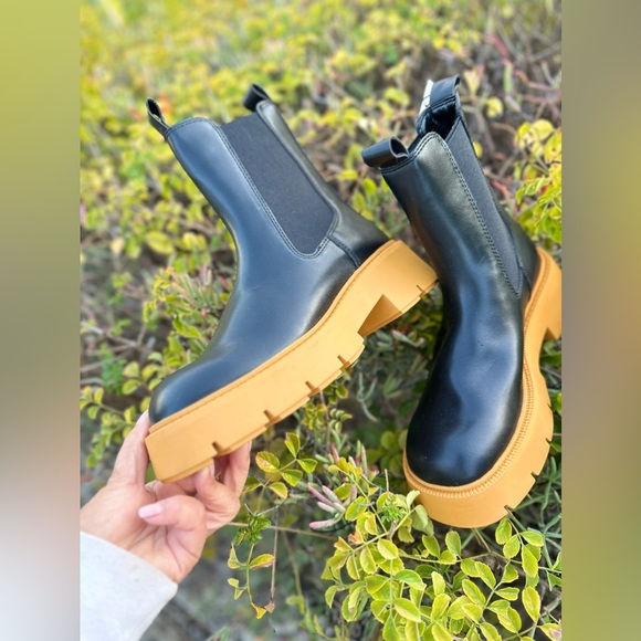 Mango Ankle Boots Size 37 Black Elasticated Sock Chunky Contrast Soles 37/6.5 - Picture 9 of 12